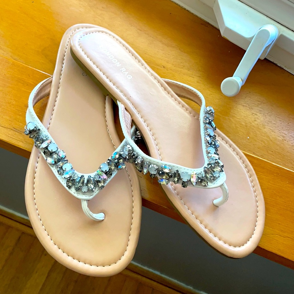 Glamor flip flops
